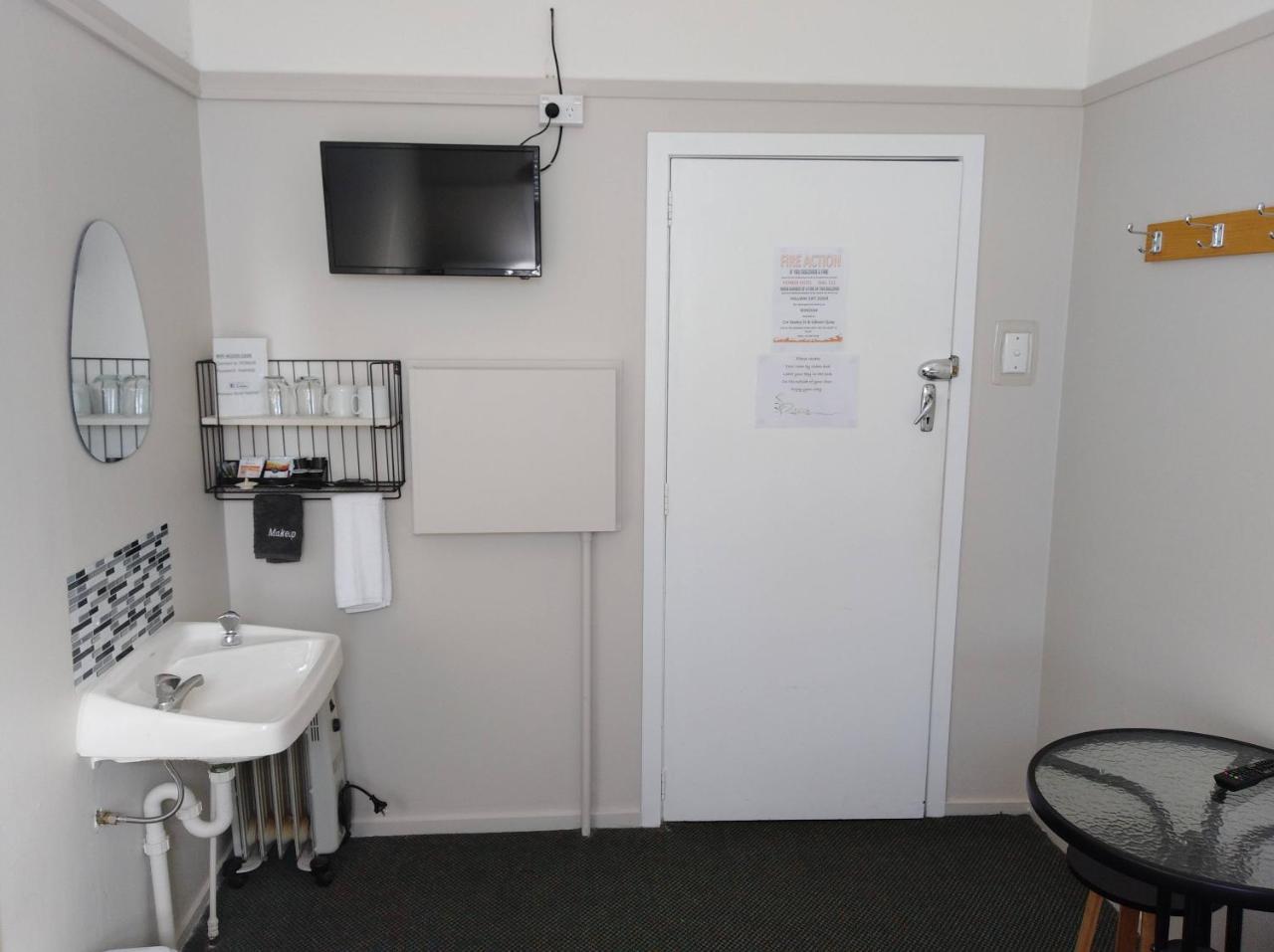 Hokitika Pioneer Hotel Kültér fotó